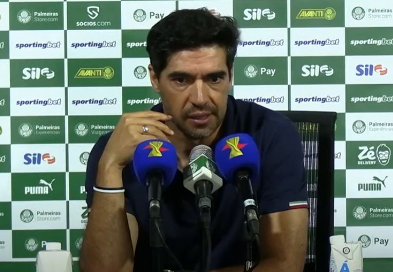 imagem da materia: Abel Ferreira avalia como justo o empate do Palmeiras