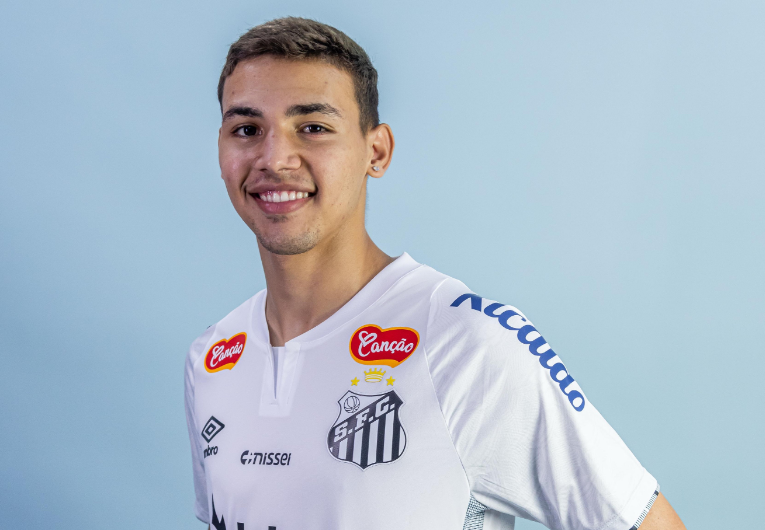 imagem da materia: Santos oficializa empréstimo de Deivid Washington