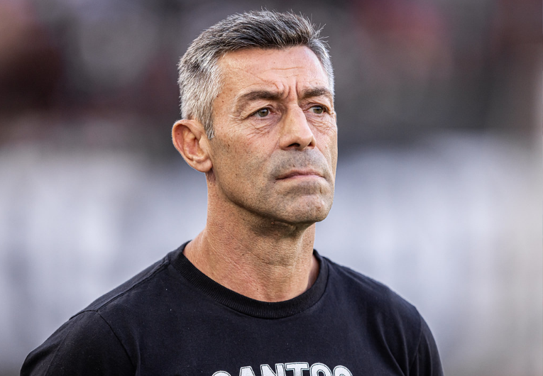 Pedro Caixinha exalta Neymar: “Gênio do futebol”