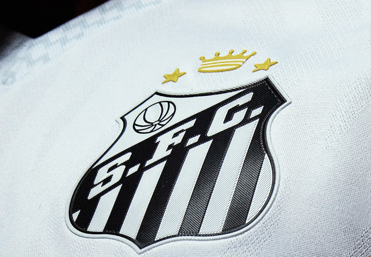 Santos detalha lançamento dos novos uniformes de 2025