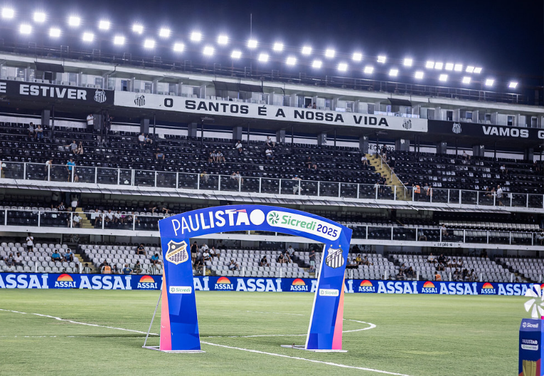 Torcida do Santos esgota ingressos para duelo com Bragantino