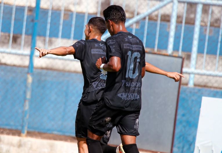 imagem da materia: Taquaritinga volta a vencer após série negativa