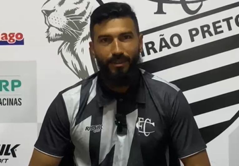 imagem da materia: Airon comenta “pacto” com a torcida do Comercial