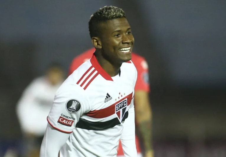 imagem da materia: Contrato de Orejuela com o São Paulo acaba neste sábado