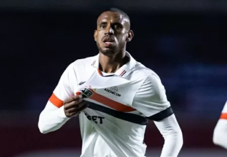 imagem da materia: André Silva vira artilheiro do São Paulo no Paulistão