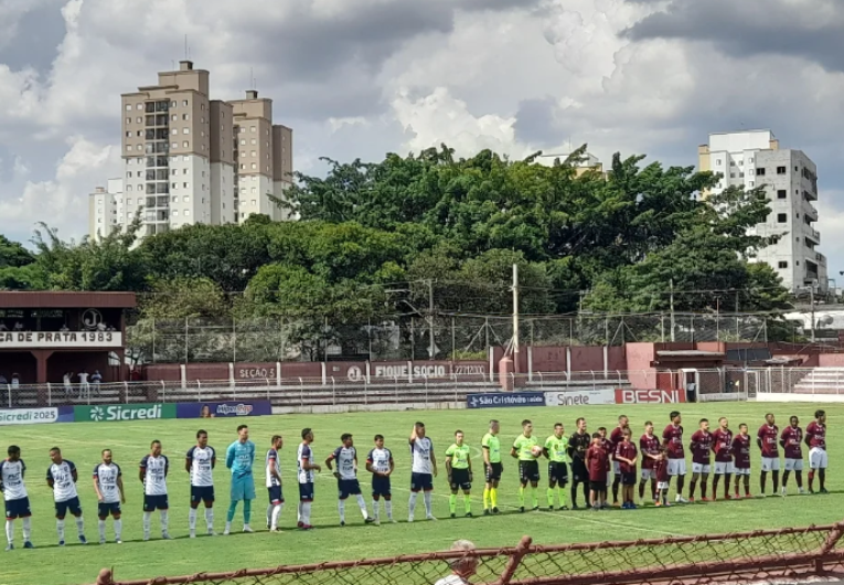 imagem da materia: Juventus e Grêmio Prudente ficam no empate em 1 a 1