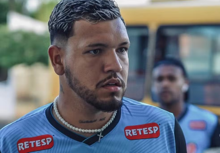 imagem da materia: Gabriel Aires, ex-Penapolense, reforça São Raimundo-AM