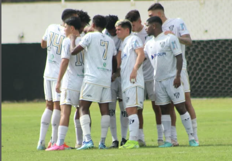 imagem da materia: São Bernardo busca se aproximar da zona de classificação