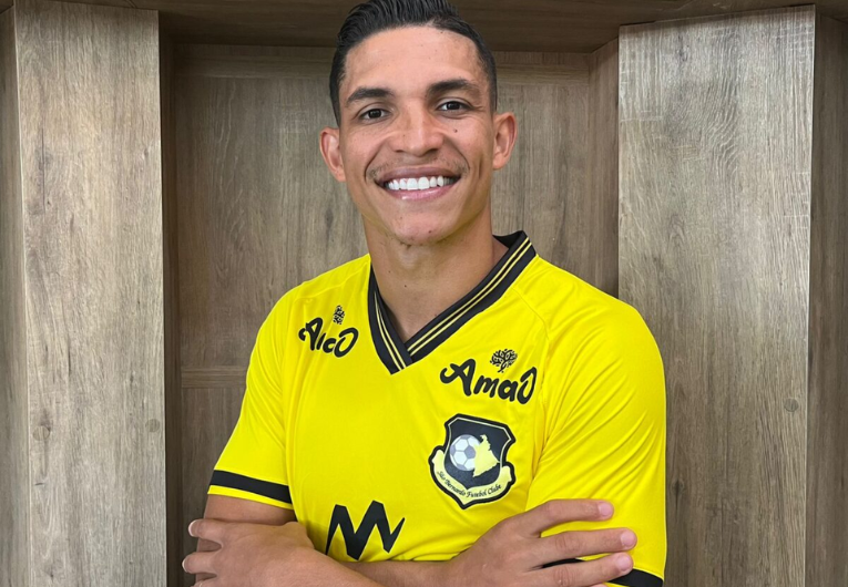 imagem da materia: Rodrigo Ferreira projeta duelo decisivo contra o Palmeiras