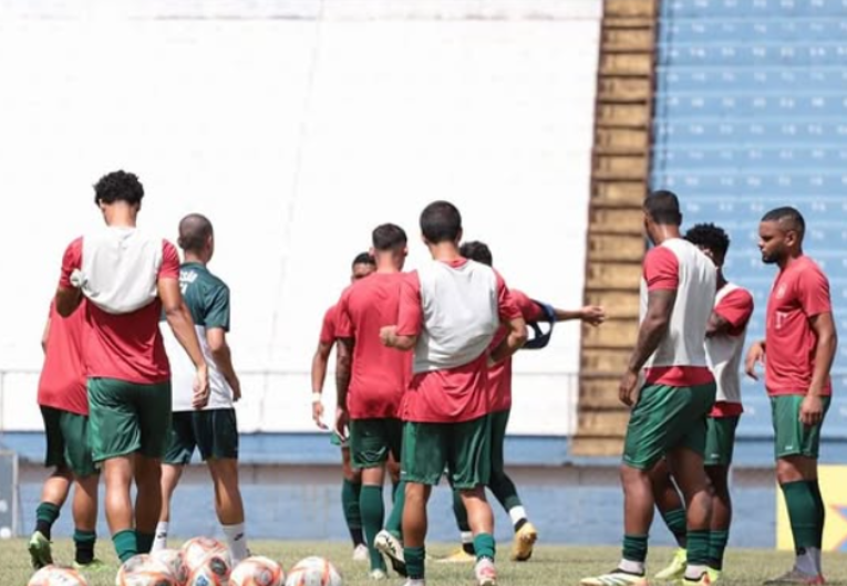imagem da materia: Briosa enfrenta reta final da A2 sob risco de rebaixamento