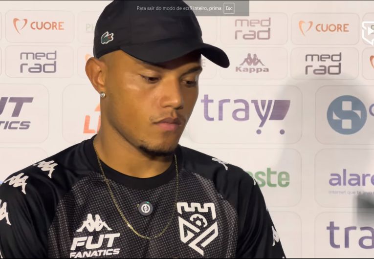 imagem da materia: Douglas Santos destaca personalidade e organização em jogo