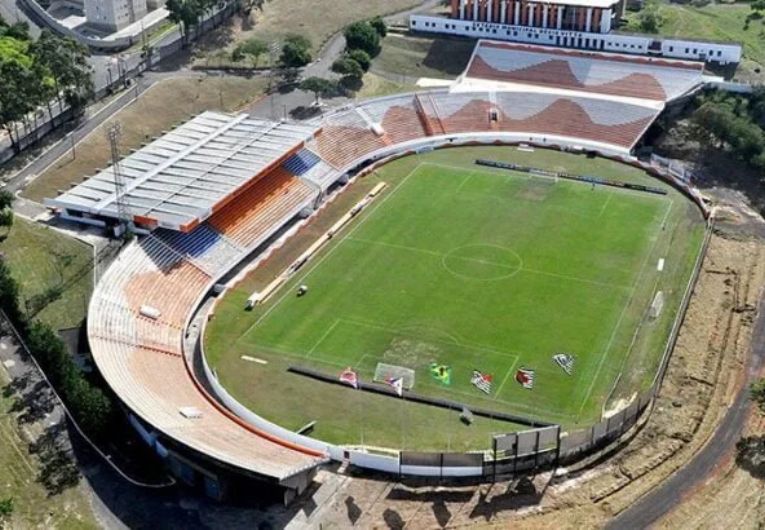 imagem da materia: Rio Branco e Lemense se enfrentam em duelo crucial