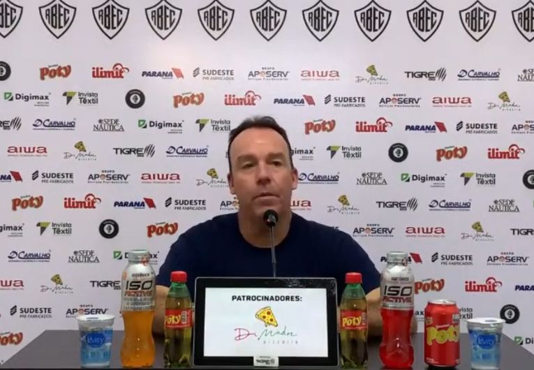 imagem da materia: Leandro Mehlich destaca mudança de postura no intervalo