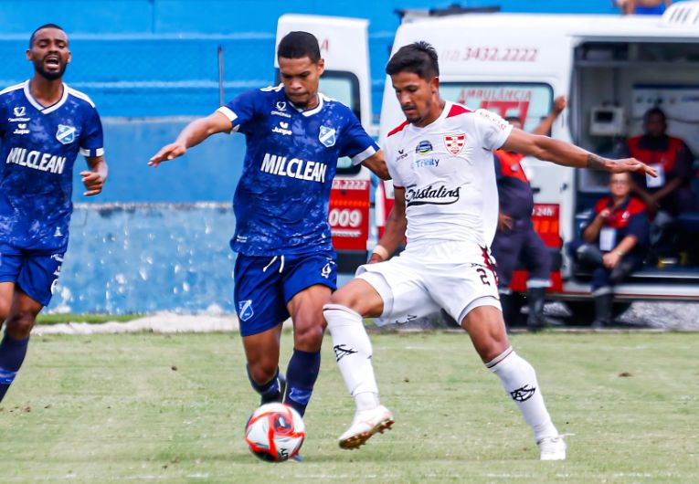 imagem da materia: Linense vence Taubaté fora de casa e se aproxima do G-8