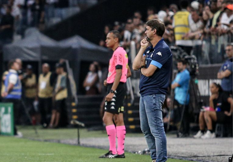 imagem da materia: Maurício Souza confirma busca por reforços para o Guarani