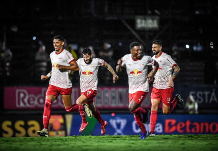 imagem da materia: Bragantino recebe bolada por avançar na Copa do Brasil