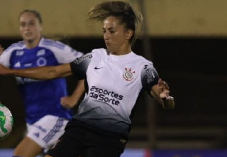 Corinthians vence Cruzeiro vai à final da Supercopa Feminina