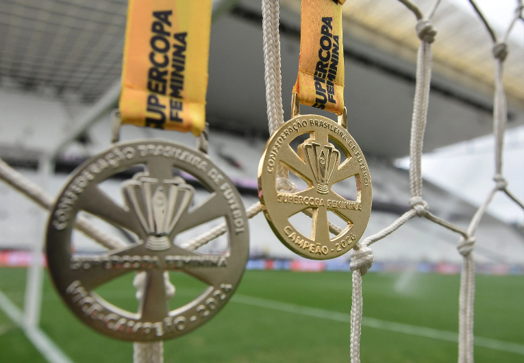 imagem da materia: Corinthians e São Paulo decidem a Supercopa Feminina de 2025