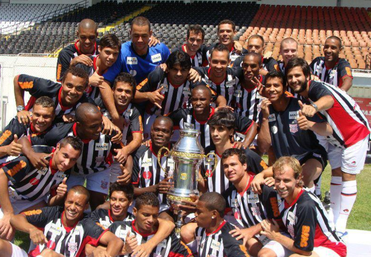 imagem da materia: Tricampeão, Paulista celebra retorno à Copa Paulista em 2025