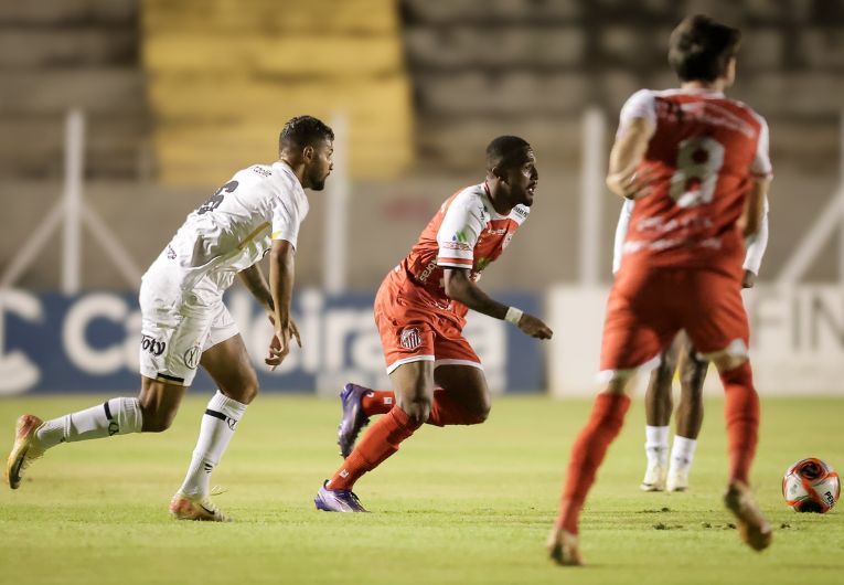imagem da materia: Em jogo eletrizante, Capivariano elimina o XV de Piracicaba