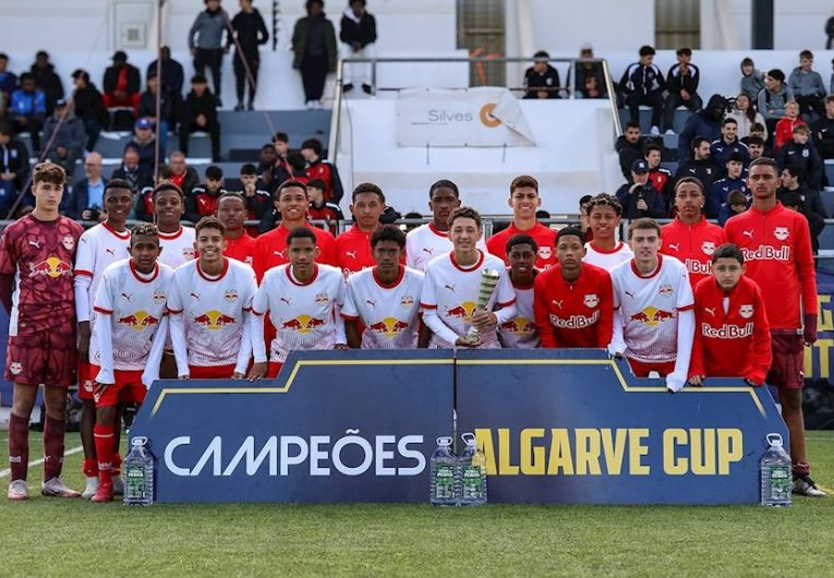 imagem da materia: Bragantino Sub-14 é vice-campeão da Algarve Elite Cup