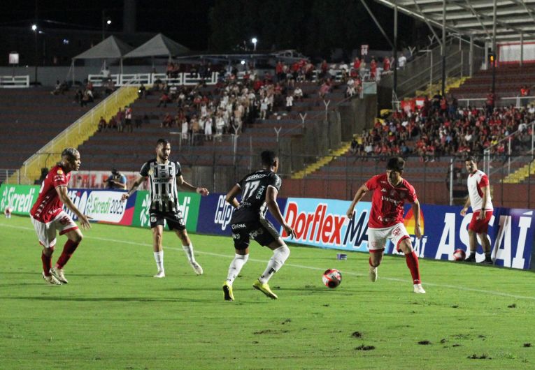 imagem da materia: Léo Costa deixa o Noroeste