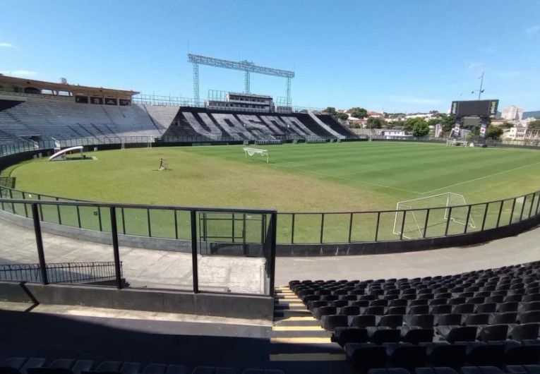 imagem da materia: Vasco x Santos: onde assistir, escalações e palpites