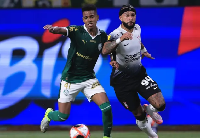 imagem da materia: Palmeiras busca feito singular contra Corinthians na final