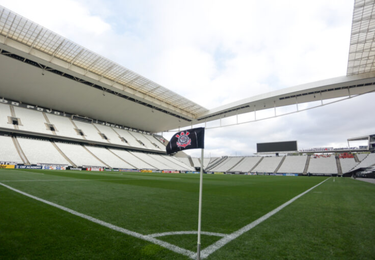 imagem da materia: Corinthians x Palmeiras: onde assistir e escalações
