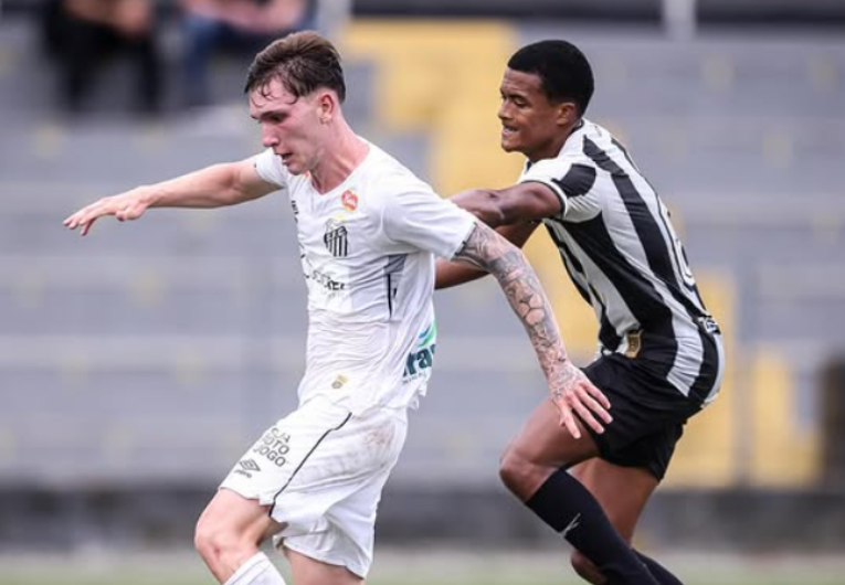 imagem da materia: Na estreia do Brasileiro sub-20, Santos goleia Botafogo