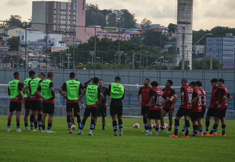 imagem da materia: Oeste depende si mesmo para garantir classificação na A2