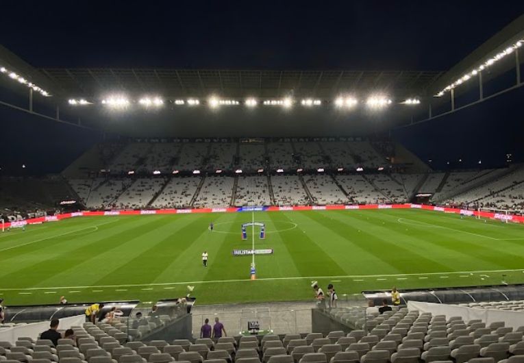 imagem da materia: Corinthians x Barcelona-EQU: onde assistir e escalações