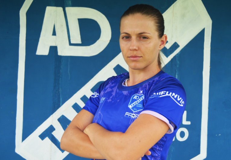 imagem da materia: Taubaté anuncia a atacante Andressa Lodi como reforço