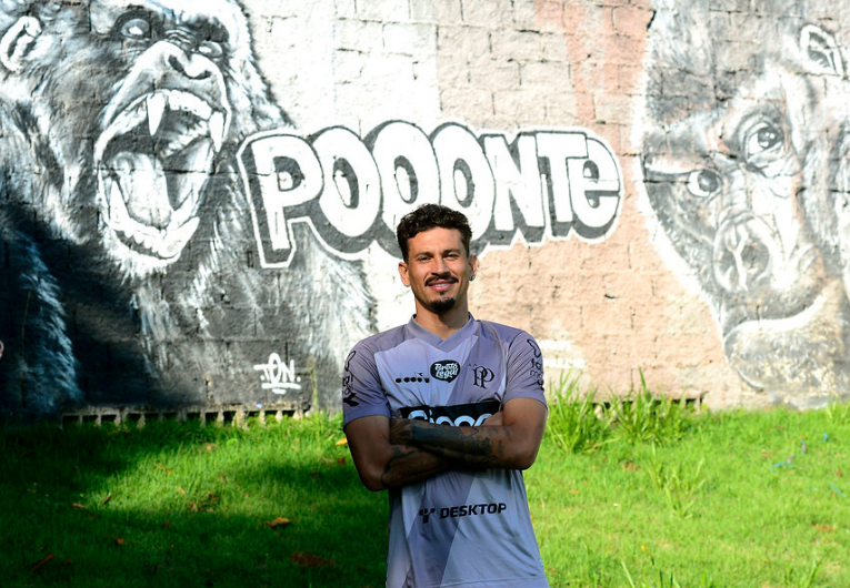 imagem da materia: Ponte Preta começa a oficializar reforços para a Série C