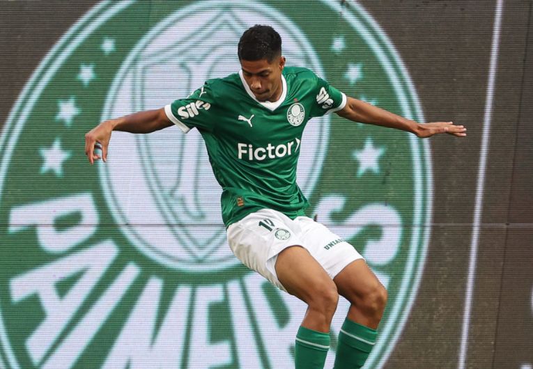 imagem da materia: Palmeiras goleia na estreia do Paulista Sub-20