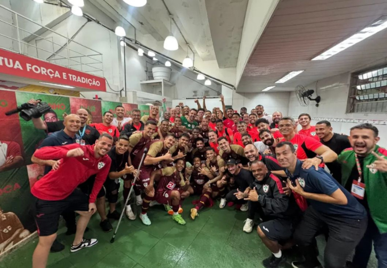 imagem da materia: Portuguesa é o 3º time a mais tempo invicto no Brasil