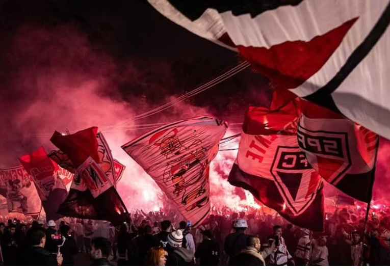 imagem da materia: 50 mil ingressos vendidos para noite de libertadores do São Paulo