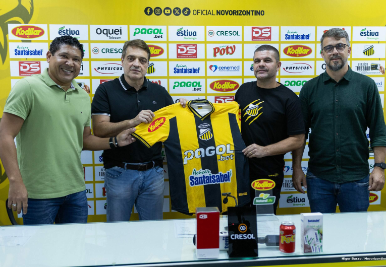 imagem da materia: Umberto Louzer é apresentado como novo técnico do Novorizontino