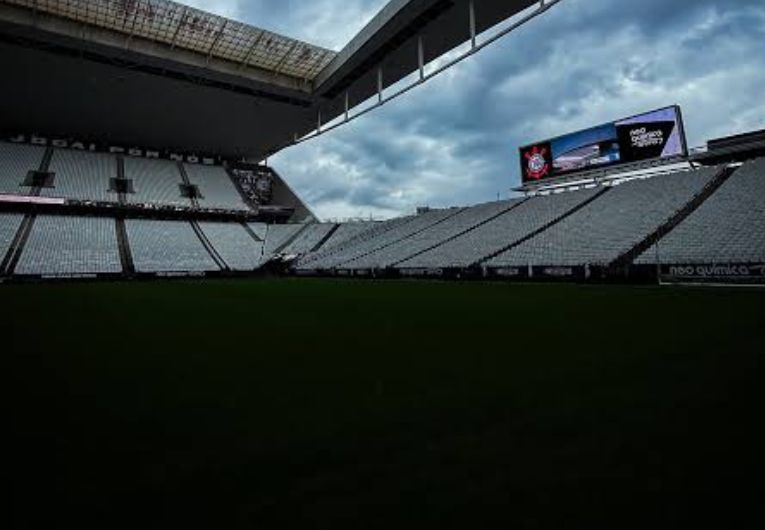 imagem da materia: Corinthians x Vasco: onde assistir e escalações
