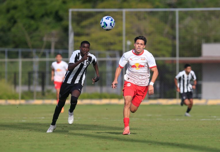 Bragantino é derrotado pelo Botafogo no Brasileiro Sub-20