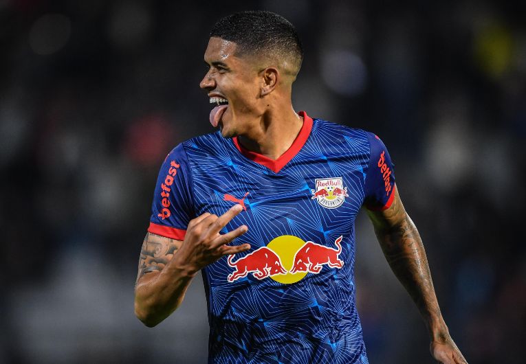 imagem da materia: Lucas Barbosa marca seu primeiro gol pelo Bragantino