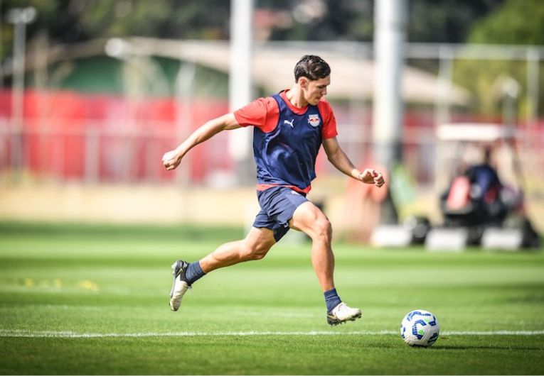 imagem da materia: Thiago Borbas projeta jogo difícil contra o Juventude