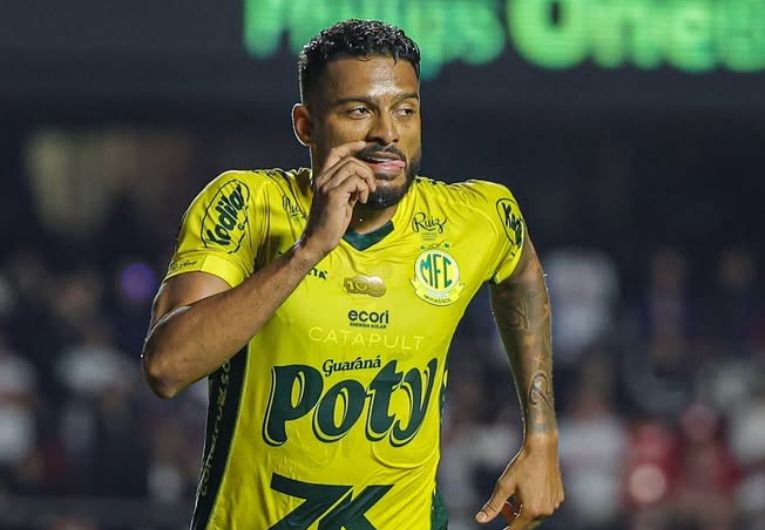imagem da materia: Reinaldo brilha e lidera bom início do Mirassol na Série A