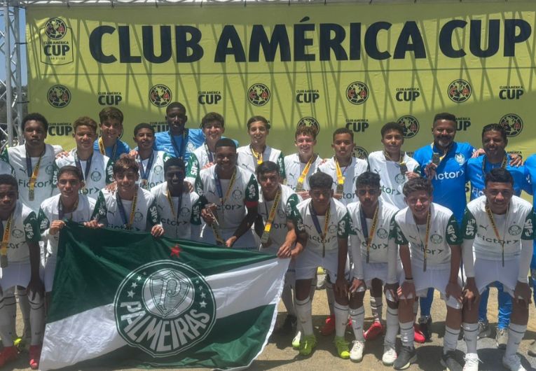 imagem da materia: Palmeiras Sub-14 conquista torneio nos Estados Unidos