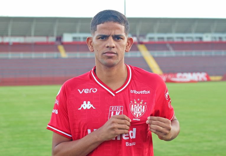 imagem da materia: Velho conhecido: Noroeste confirma retorno de John Egito