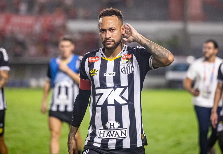 imagem da materia: Após eliminação para o CRB, Neymar tem futuro incerto