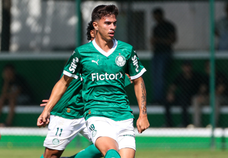 imagem da materia: Palmeiras goleia e segue 100% no Paulista Sub-20