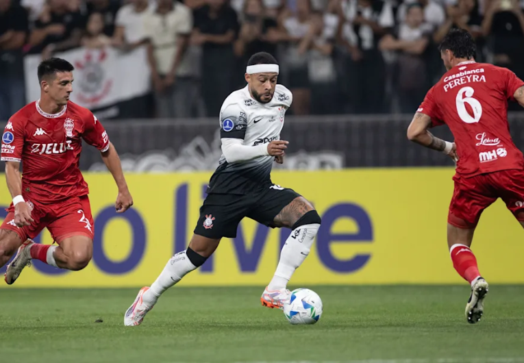 imagem da materia: Confira o retrospecto de Corinthians e Huracán