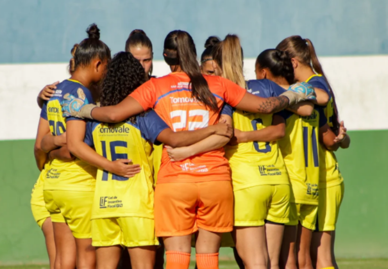 imagem da materia: São José luta contra rebaixamento no Brasileiro Feminino A2