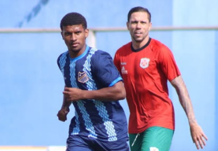 imagem da materia: Água Santa enfrentou a Briosa em jogo-treino nesta terça